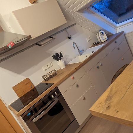 Helles Dachgeschoss-Appartement Krefeld Extérieur photo