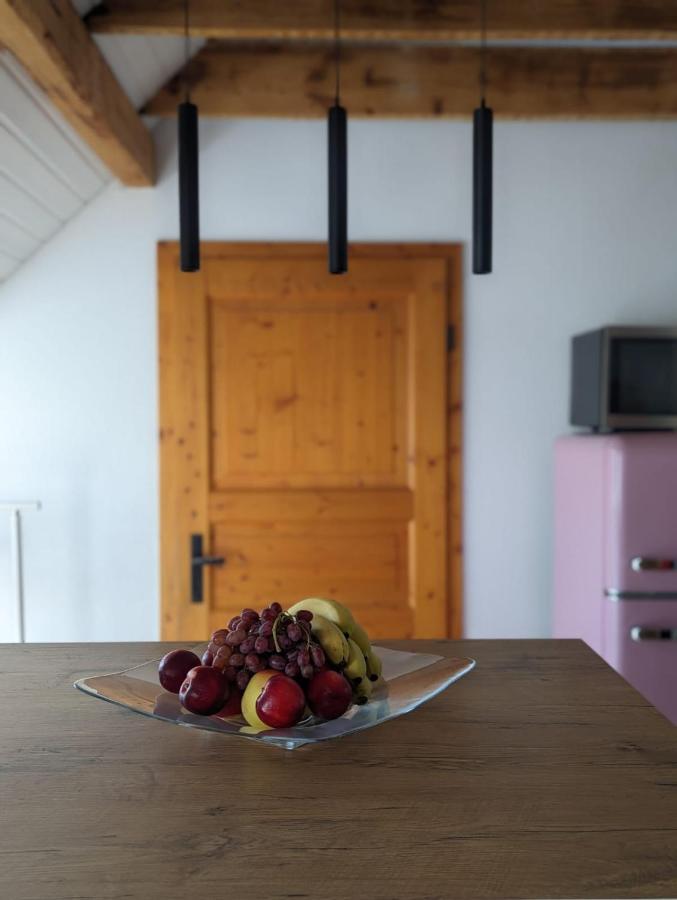 Helles Dachgeschoss-Appartement Krefeld Extérieur photo